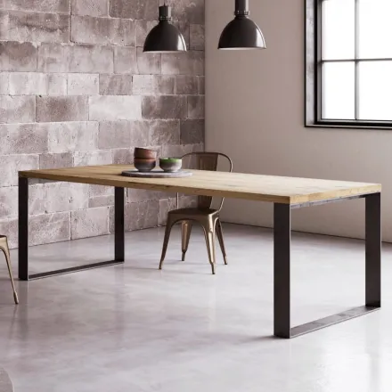 Fester Tisch aus natürlichem Spalteichenfurnier, hergestellt in Italien – Telmerini Viadurini