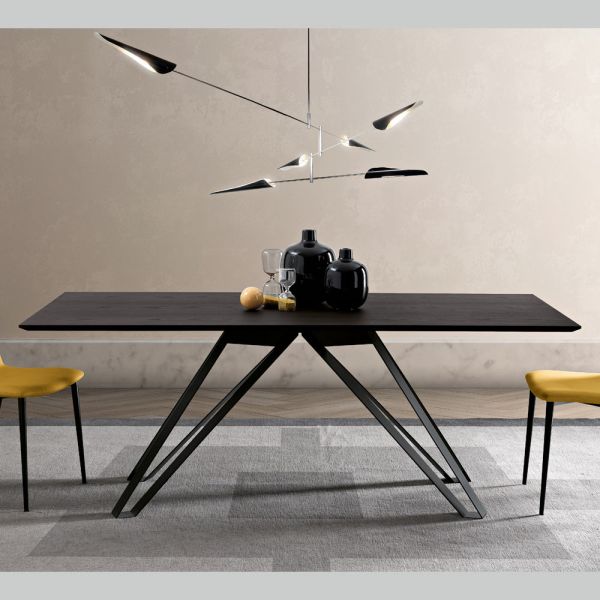 Tisch aus eschenfurnier in anthrazit und metall made in italy - meluso