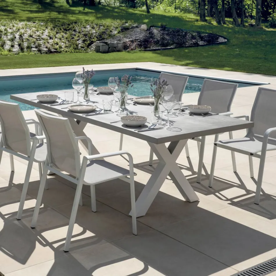 Rechteckiger Gartentisch aus Aluminium und grauem Kunstharz - Nuvia Viadurini