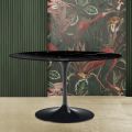 Tulip Eero Saarinen H 73 Ovaler Tisch aus schwarzem Marquinia-Marmor, hergestellt in Italien – Scarlet