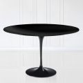 Tulip Eero Saarinen H 73 Ovaler Tisch aus schwarzem Flüssiglaminat, hergestellt in Italien – Scarlet