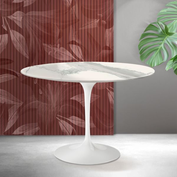 Tulip saarinen tisch h 74 cm aus mattierter florim statuario keramik – scarlet
