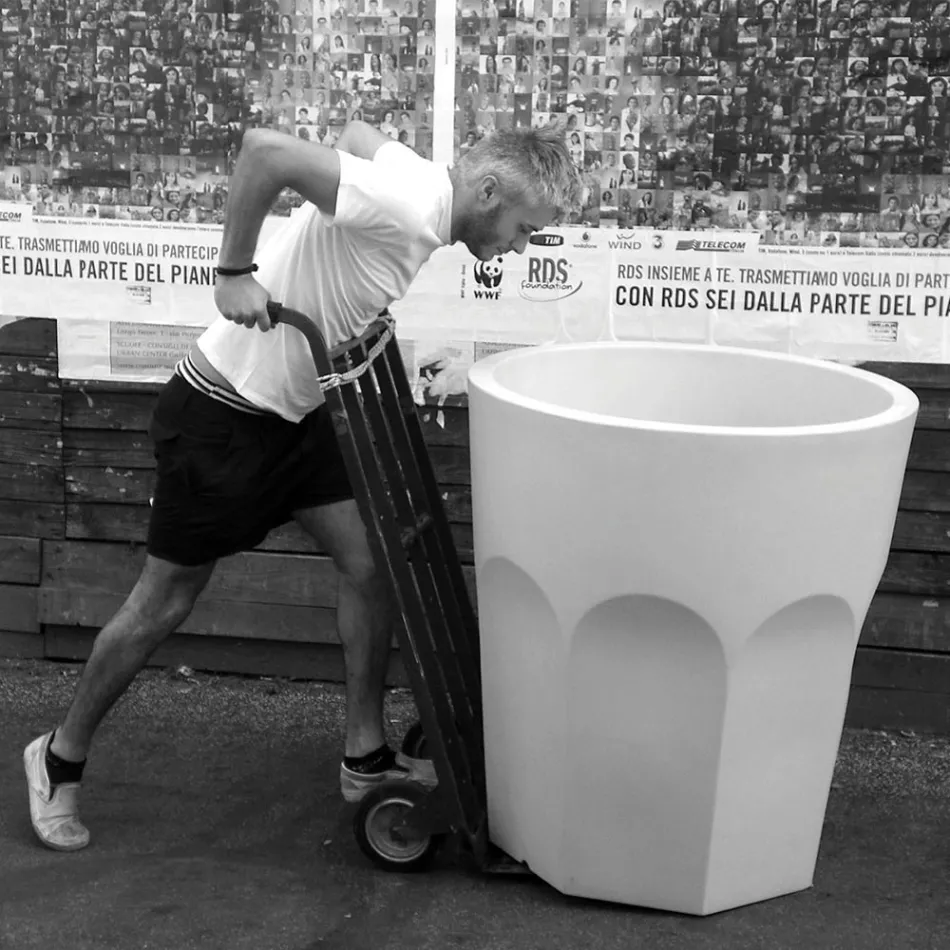 Hohe dekorative Vase in Glasform aus Polyethylen, hergestellt in Italien – Pucca Viadurini