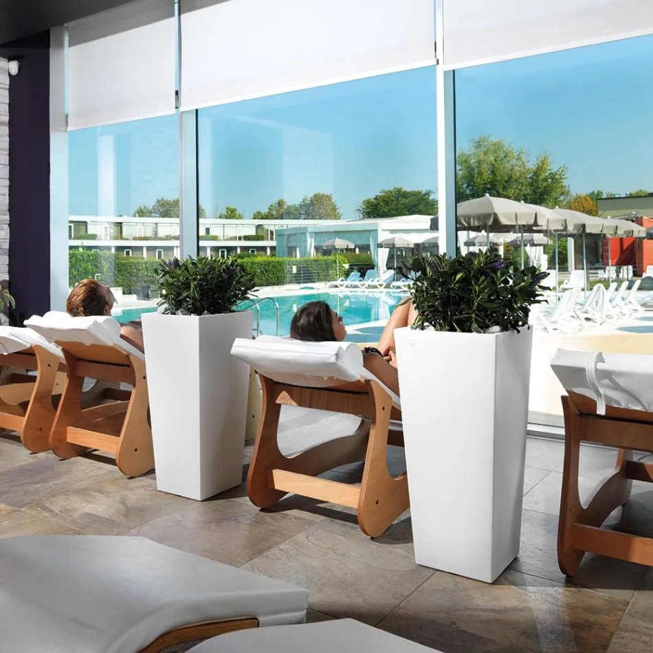 Quadratische Outdoor-Vase aus farbigem Polyethylen Made in Italy - Marilard Viadurini