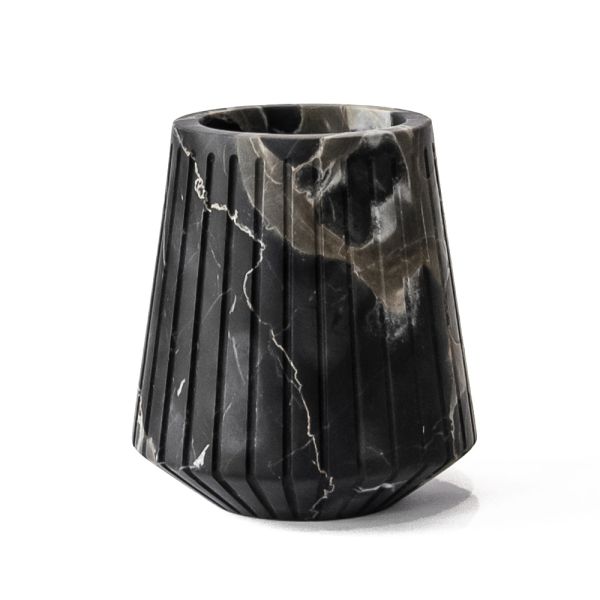 Niedrige dekorative vase aus portoro-marmor mit streifendesign made in italy - kairo