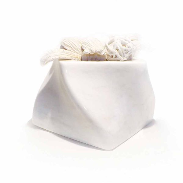 Dekorative design vase aus bardiglio oder carrara marmor made in italy - prisma