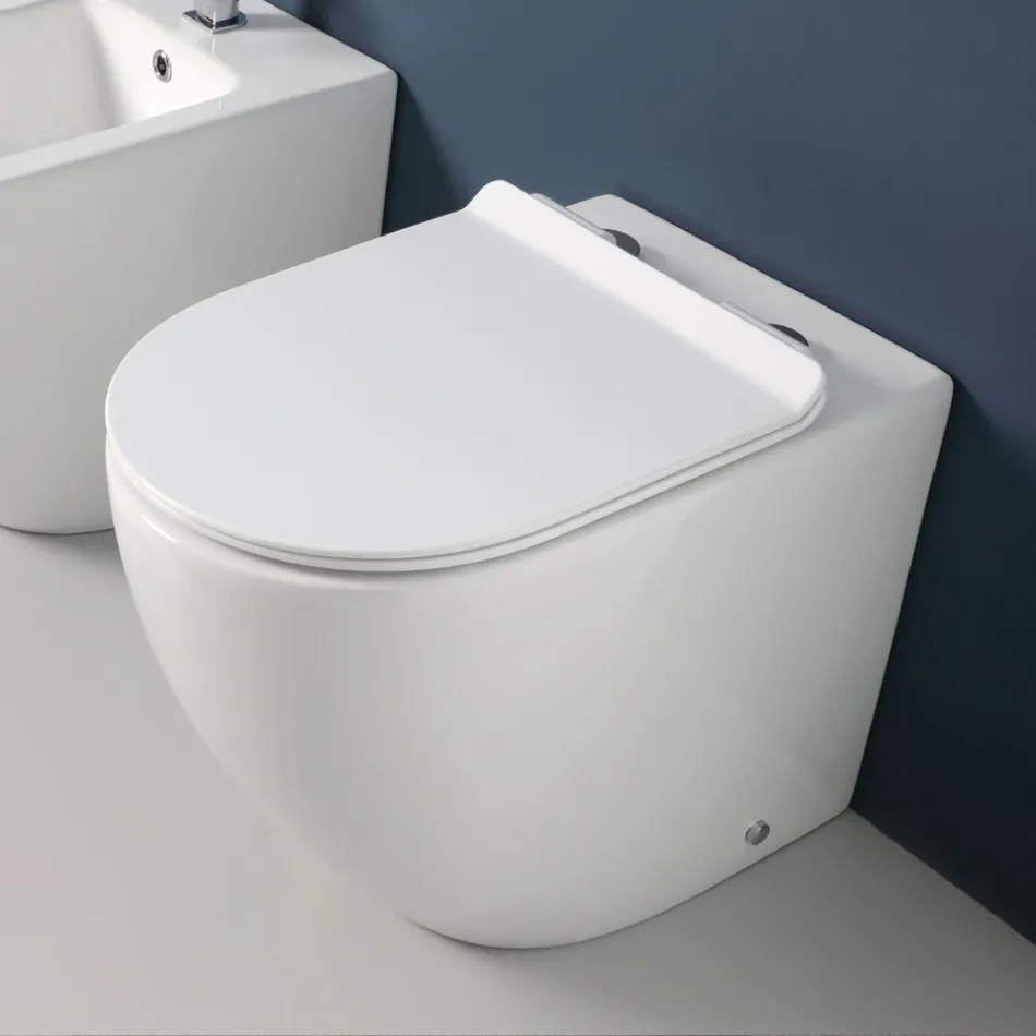 Aralia Weiße Keramik-Stand-WC-Anlage mit Zyklonabdichtung und Soft-Close-Sitz Viadurini