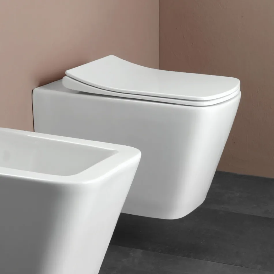 Wandhängendes WC mit sanft schließendem Keramiksitz im modernen Design – Giunco Viadurini