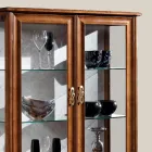 Luxuriöse Wohnzimmervitrine aus klassischem Walnussholz Made in Italy – Hastings Viadurini